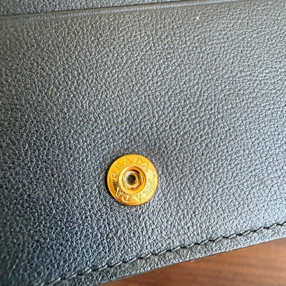 Prada Black Leather Wallet - Picture 2 of 11